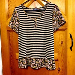 Lavish Peplum Short Sleeve Top